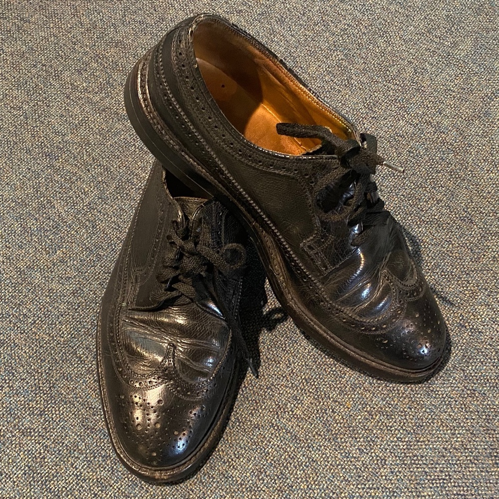 Mens 8 1/2 D Vintage O’Sullivans Wing Tip Black Laced Dress Shoes Leather Soles